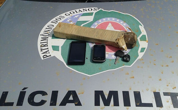 Patrulha Rural em abordagem prende suspeitos com tablete de maconha