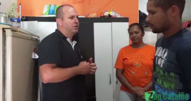 Nossa reportagem visita a garotinha Paola de três anos na cidade de Ouvidor que necessita de cuidados especiais