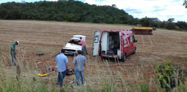 CAPOTAMENTO NA GO-213 ENTRE IPAMERI E CALDAS NOVAS