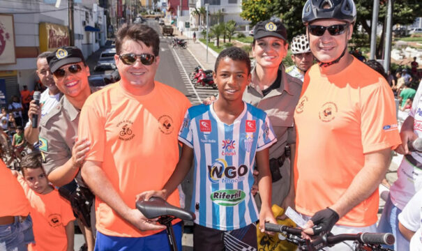 18º BPM / 9ºCRPM REZALIZA A 1º PEDALADA PROERD DE CATALÃO