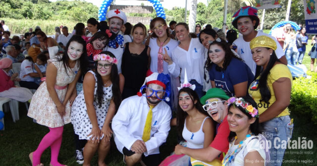 DIA MUNDIAL DA CONSCIENTIZAÇÃO DO AUTISMO E DO ABRAÇO SOLIDÁRIO É COMEMORADO EM CATALÃO