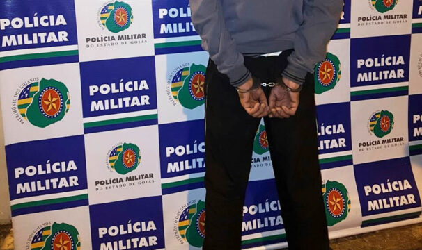 SUSPEITO DE TRÁFICO DE DROGAS É PRESO EM OUVIDOR