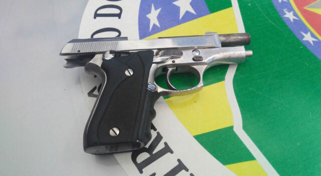 POLÍCIA MILITAR DE CATALÃO APREENDE ARMA DE FOGO, MUNIÇÕES E PORÇÕES DE DROGAS