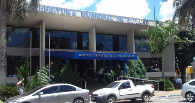 PREFEITO DE CATALÃO ADIB ELIAS PODERÁ ANUNCIAR MUDANÇAS EM SEU SECRETARIADO