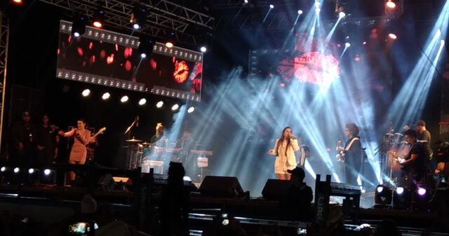 MAIARA E MARAISA FAZEM SHOW NA ABERTURA DA PROGRAMAÇÃO DE SHOWS DA EXPO CATALÃO