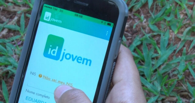 IDENTIDADE JOVEM: 400 MIL JOVENS GOIANOS PODEM SOLICITAR O BENEFÍCIO