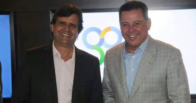 MARCONI PERILLO HOMENAGEIA O PREFEITO ONOFRE GALDINO POR SERVIÇOS PRESTADOS A GOIÁS