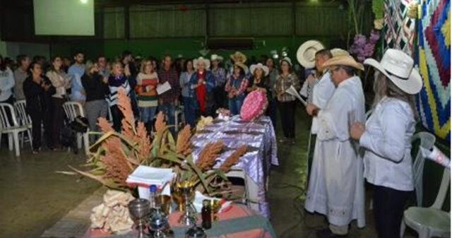 EXPO CATALÃO 2017 - NOITE COM MISSA SERTANEJA NO PARQUE DE EXPOSIÇÕES