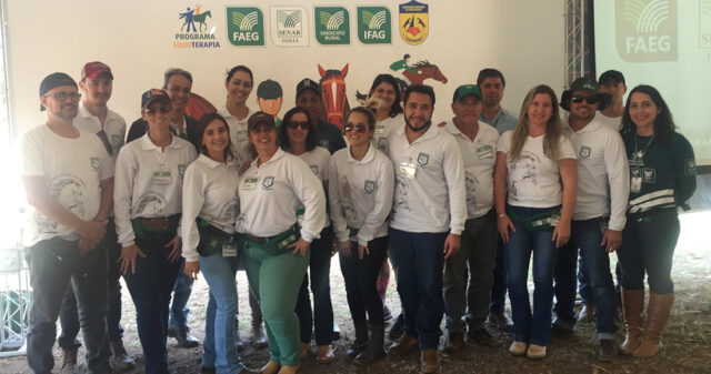ENCONTRO REGIONAL DO PROGRAMA EQUOTERAPIA REALIZADO EM CATALÃO