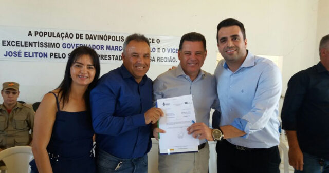 DAVINÓPOLIS FIRMA CONVÊNIO  DE R$ 1 MILHÃO PARA OBRAS DE PAVIMENTAÇÃO URBANA