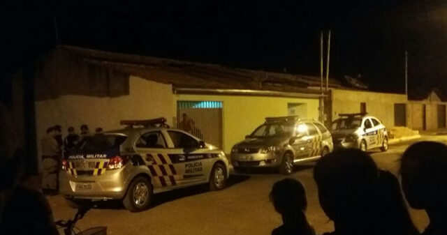 MULHER BALEADA DA ENTRADA NO HOSPITAL, EM OUVIDOR