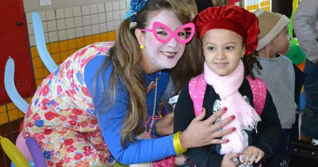 MUITA ALEGRIA E REENCONTRO NA VOLTA ÀS AULAS DA ESCOLA MUNICIPAL PROFª. EDIENE DA SILVA DIAS, EM OUVIDOR