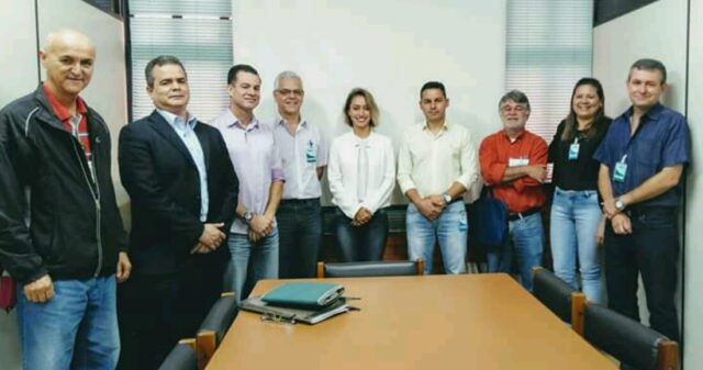 Prefeito de Três Ranchos, Hugo Deleon participa de reunião na Companhia Energética de Minas Gerais