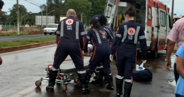 Flagrante de acidente de trânsito na Avenida Dr Lamartine