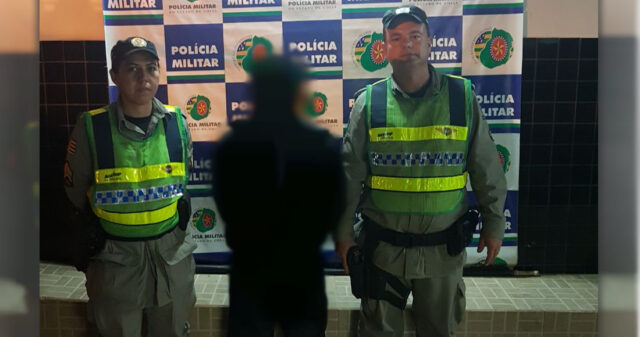 Motorista é preso por embriaguez após se envolver em acidente na GO-330