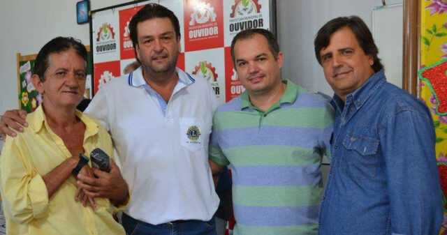 Prefeitura Municipal e Lions Clube realiza entrega de óculos para população de Ouvidor