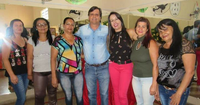 Projeto Cultura e Lazer da cidade de Ouvidor, realiza confraternização