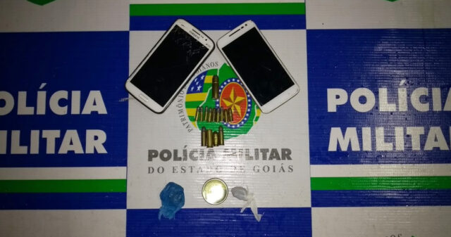 Dois homens são presos suspeitos de roubo a pessoas