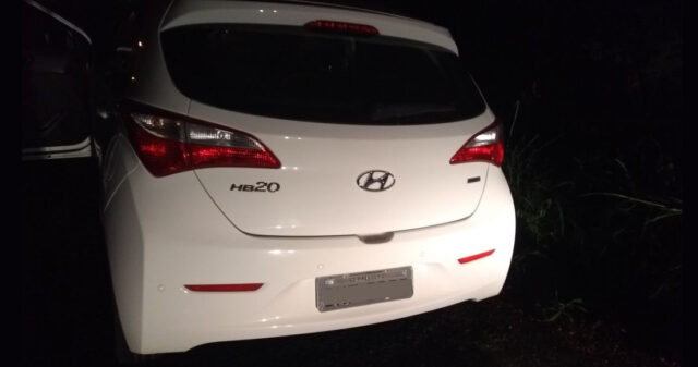 Polícia Militar recupera veículo roubado, após perseguição na GO 309 entre Pires do Rio e Caldas Novas