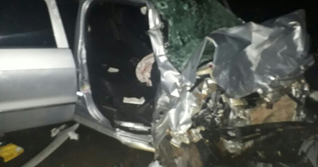 Acidente envolvendo dois carros deixa dois mortos e quatro feridos na GO 330 entre Ipameri e Urutaí