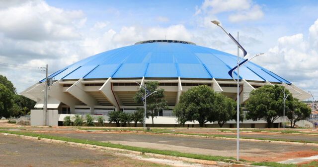 Gestão do Ginásio Internacional de Esportes de Catalão é aguardada pelo prefeito de Catalão, Adib Elias (PMDB)