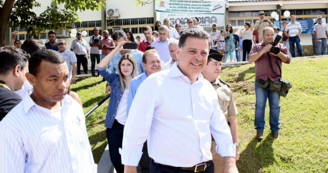 Goiandira recebe com festa reconstrução das rodovias GO-210 e 305