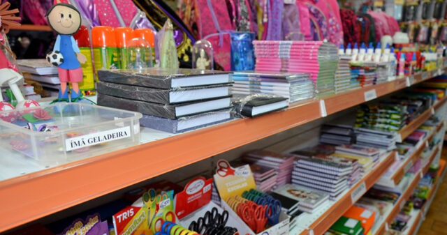 Preços de materiais escolares variam até 752,94% em Catalão, aponta pesquisa do Procon