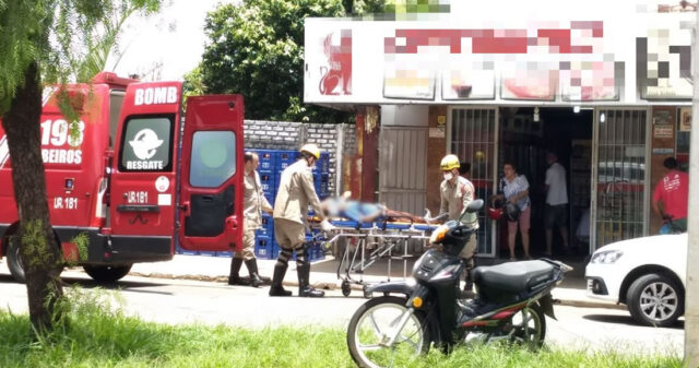 Homem fica ferido após queda de moto no Bairro Castelo Branco