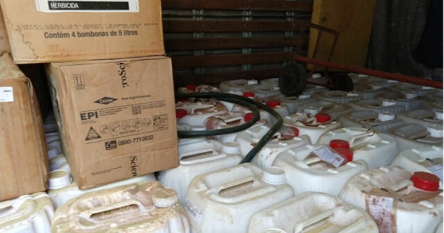 Polícia Militar recupera carga de defensivos agrícolas avaliados em mais de 600 mil, na GO 139 em Corumbaíba