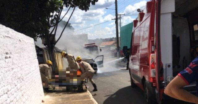 Homem tem 90% do corpo queimado em incêndio de veículo, em Catalão