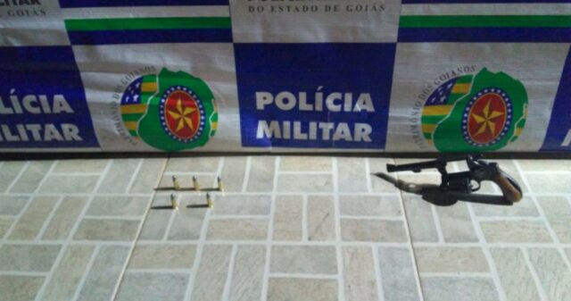 Polícia Militar de Três Ranchos apreende arma de fogo após perseguição policial na GO 330