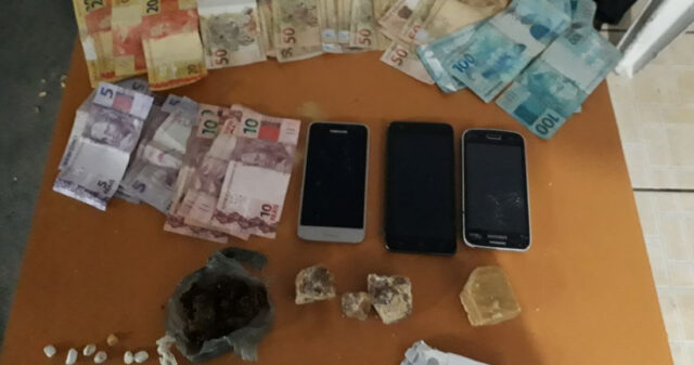 Polícia Militar em Ipameri prende suspeitos por tráfico de drogas