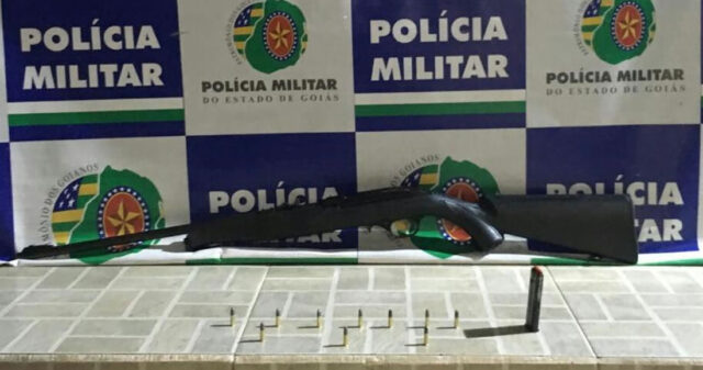 Homem é preso e arma apreendida durante Operação Divisa