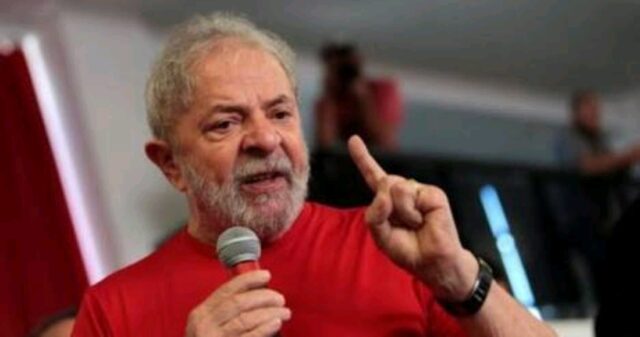 Sérgio Moro determina prisão do ex-presidente Lula