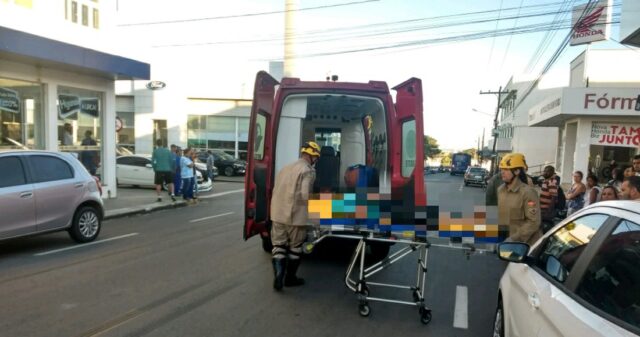 Motociclista fica ferido durante acidente de trânsito no Bairro Nossa Senhora de Fátima
