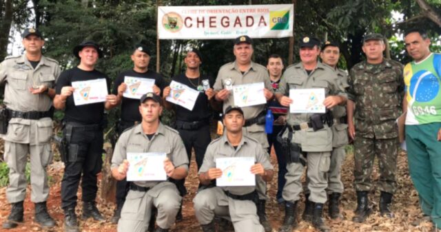 Componentes da Patrulha Rural Georreferenciada do 18º BPM recebe instrução de alto nível