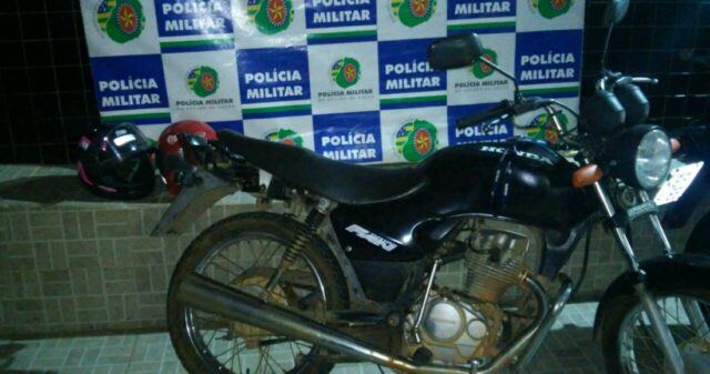 Polícia militar realiza apreensão de dois menores, com registro de furto e roubo