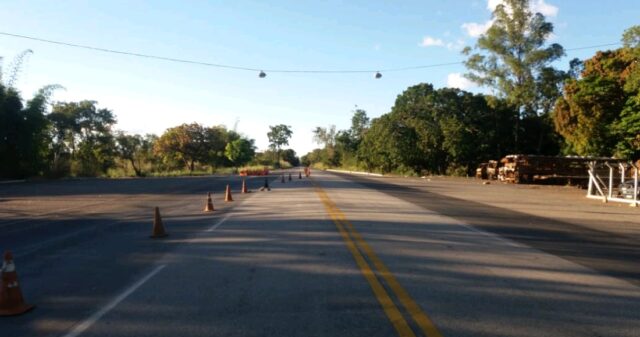 Cai drasticamente o movimento de veículos trafegando nas rodovias federais Goianas