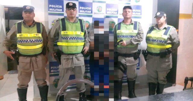 CPR flagra motorista sem CNH e com simulacro de pistola na GO 330