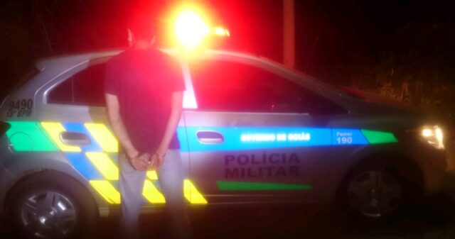 Polícia Militar realiza a prisão de suspeito de roubo a fazenda na zona rural de Três Ranchos