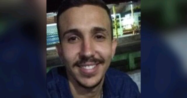 Homem que matou outro por música se apresenta à polícia de Pires do Rio