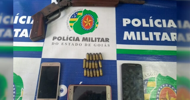 Polícia Militar realiza apreensão de arma de fogo, munições e celulares produtos de roubo