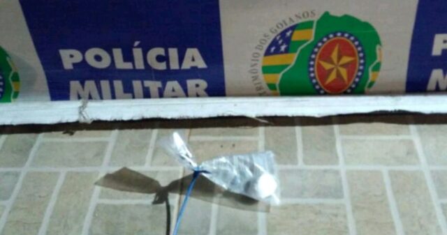 Polícia Militar realiza prisão de casal suspeito por tráfico de drogas