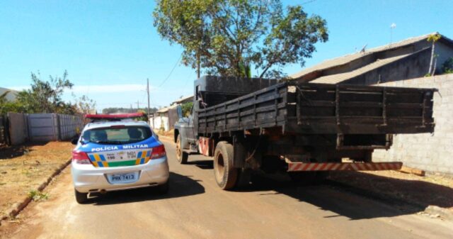Polícia Militar realiza a prisão de suspeito de furto de veículo