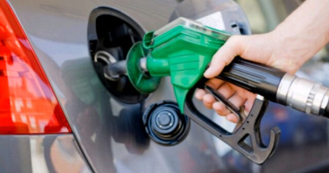 Petrobras anuncia redução no preço da gasolina