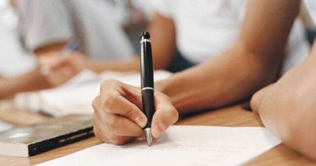 Confira a lista de órgãos que abrem concursos públicos nesta segunda-feira