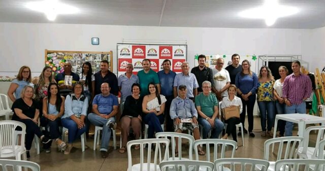 Prefeitura de Ouvidor realiza Audiência Pública para discussão de ações para cuidados com Cães e Gatos no Município
