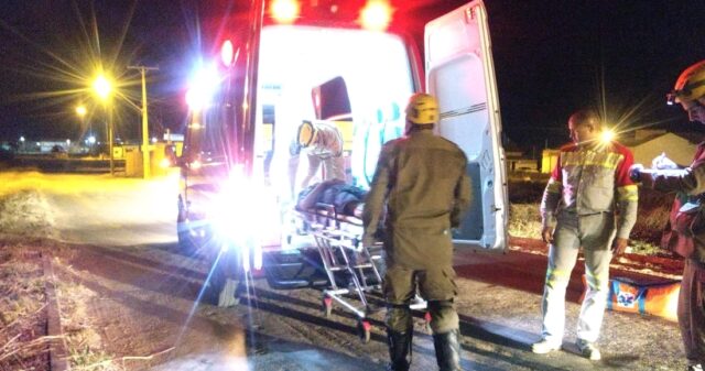 Homem fica ferido após queda de moto no Loteamento Copacabana