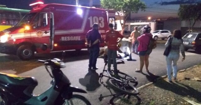 Ciclista fica ferido ao ser atropelado por carro de passeio, em Catalão