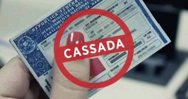 CPR/1ª CIPMRv registra TCO para motorista que dirigir com CNH cassada na GO-330